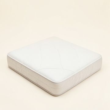 Hypoallergenic Mattress Pad (synthetic illustration; no displayed measurements)