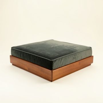 Capricorni 71.6 '' Velvet Square Arm Sleeper (synthetic illustration; no displayed measurements)