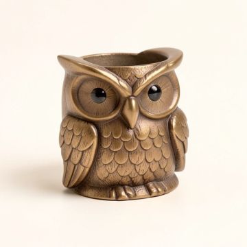 Owl Napkin Holder (synthetic illustration; no displayed measurements)