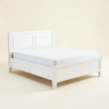 Ilmars King Standard Bed (synthetic illustration; no displayed measurements)
