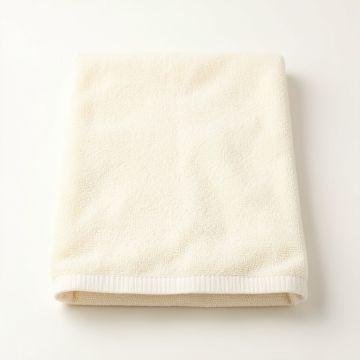 Oak Canyon Bath Towel - Cream (synthetic illustration; no displayed measurements)