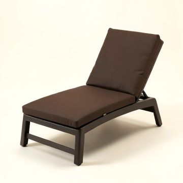 Oddger Outdoor Reclining Chaise Lounge With Cushion (synthetic illustration; no displayed measurements)