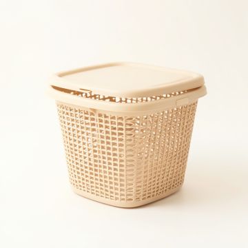 Sage Bridge Laundry Hamper - Beige (synthetic illustration; no displayed measurements)