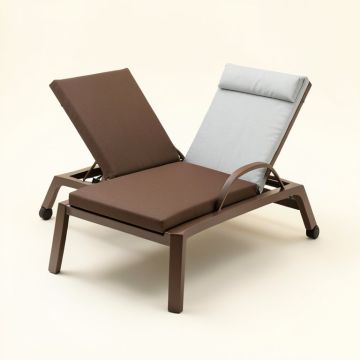Capavella Beach Yard Pool Adjustable Reclining Chaise Lounge (synthetic illustration; no displayed measurements)