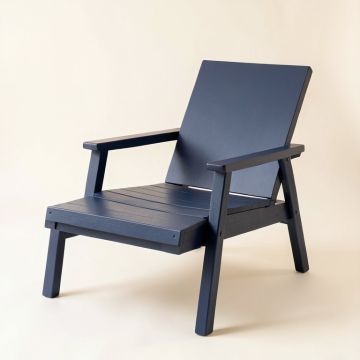 Reed Bend Outdoor Lounge Chair - Navy (synthetic illustration; no displayed measurements)