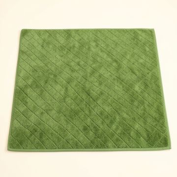 Vale Branch Bath Mat - Green (synthetic illustration; no displayed measurements)