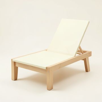 Oak Bridge Outdoor Lounge Chair - Cream (synthetic illustration; no displayed measurements)