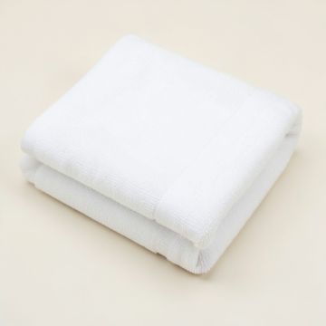 Fern Crossing Bath Towel - White (synthetic illustration; no displayed measurements)