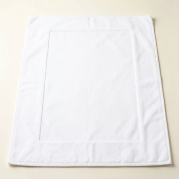 Cove Dale Bath Mat - White (synthetic illustration; no displayed measurements)