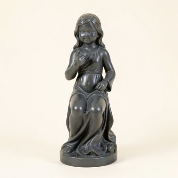 Herning Girl Statue (synthetic illustration; no displayed measurements)