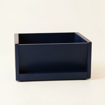Bay Arc Empty Raised Planter (synthetic illustration; no displayed measurements)