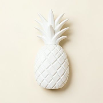 Pineapple Wall Décor (synthetic illustration; no displayed measurements)