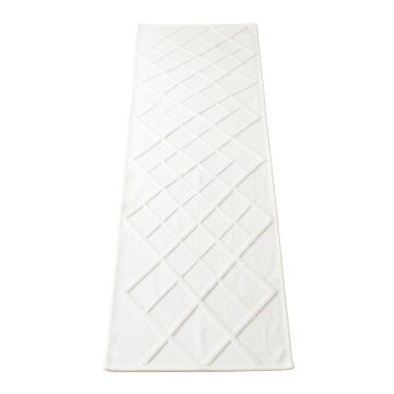Slate Bend Narrow Runner Rug - White