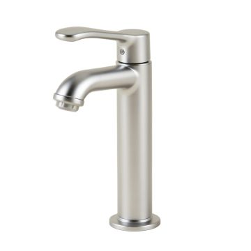 Ara Widespread Bathroom Faucet With Drain Assembly And Diamond™ Seal Technology