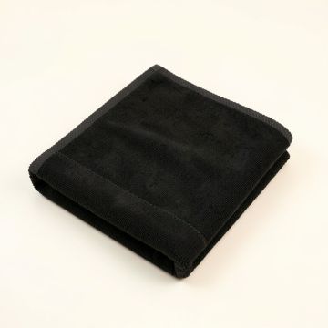 Clay Crossing Bath Towel - Black (synthetic illustration; no displayed measurements)