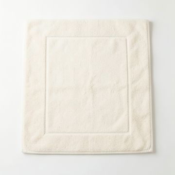 Summit Brook Bath Mat - Cream (synthetic illustration; no displayed measurements)
