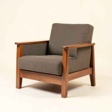 Ronaldo 27.5 '' Wide Polyester Armchair (synthetic illustration; no displayed measurements)
