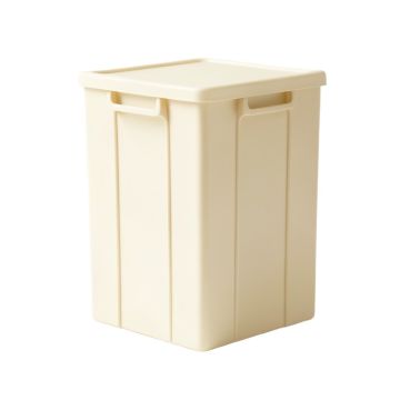 Juniper Bridge Closed Outdoor Storage Box - Ivory