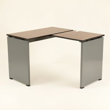 Gunfried Reversible L-Shape Executive Desk (synthetic illustration; no displayed measurements)