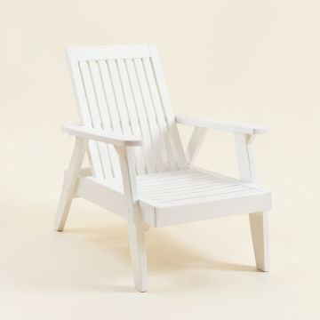 Ash Arc Outdoor Lounge Chair (synthetic illustration; no displayed measurements)