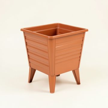 Hazel Arc Empty Raised Planter (synthetic illustration; no displayed measurements)