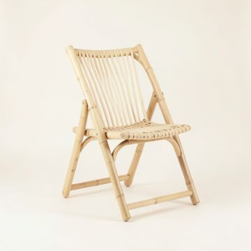 Cliff Brook Folding Outdoor Chair - Ivory (synthetic illustration; no displayed measurements)