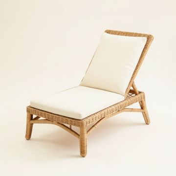 Laurel Crest Outdoor Lounge Chair - Ivory (synthetic illustration; no displayed measurements)