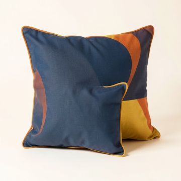 Lemon Seaweed Indoor/Outdoor , Removable Cover Pillow , Large & 1 Lumbar Pillow (synthetic illustration; no displayed measurements)