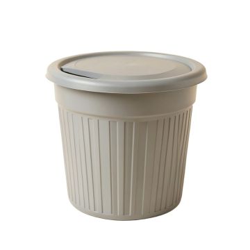 Maple Canyon Closed Garden Compost Bin - Gray