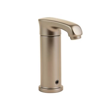 Bilbao Single Hole Bathroom Faucet With Drain Assembly