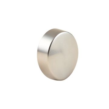 Solid Stainless Steel Modern Pull 3 3/4 '' Center To Center Bar Pull