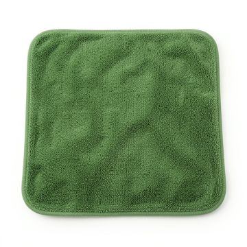 Wren Crest Bath Mat - Green (synthetic illustration; no displayed measurements)