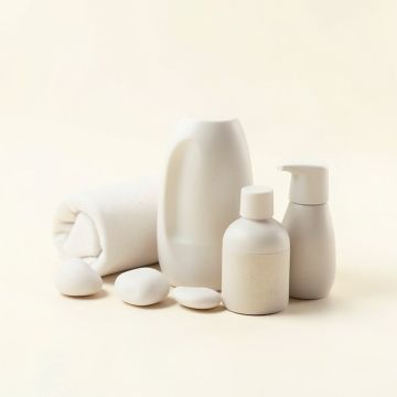 Warnar 5 Piece Bathroom Accessory Set (synthetic illustration; no displayed measurements)