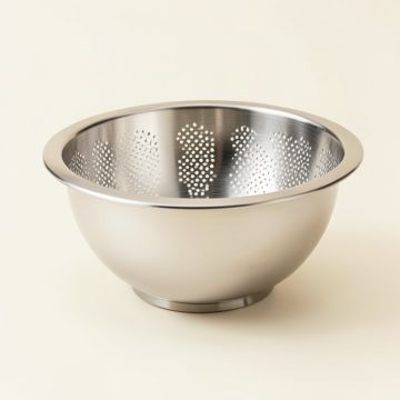 Cook Pro Stainless Steel 5-Qt Colander (synthetic illustration; no displayed measurements)