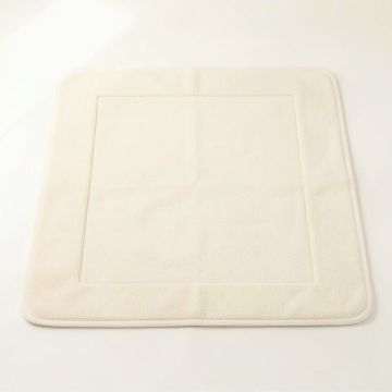 Flint Bridge Bath Mat - Cream (synthetic illustration; no displayed measurements)