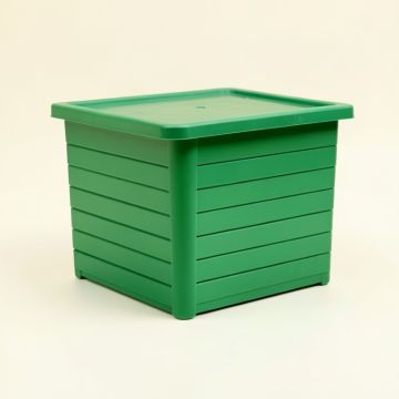 Lake Canyon Closed Outdoor Storage Box - Green (synthetic illustration; no displayed measurements)