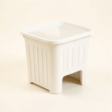 Ridge Bluff Closed Garden Compost Bin - White (synthetic illustration; no displayed measurements)
