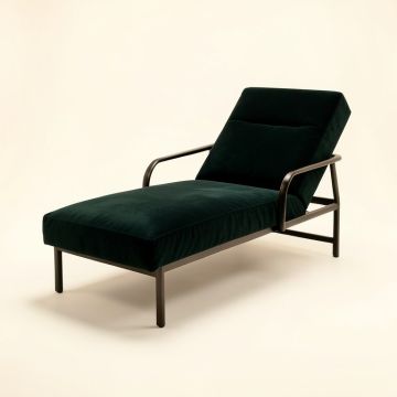 Hadley Chaise Lounge (synthetic illustration; no displayed measurements)