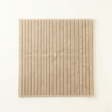 Maple Crossing Bath Mat - Beige (synthetic illustration; no displayed measurements)