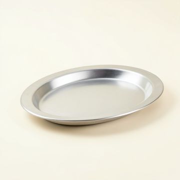 Coastal Crab Oval Platter (synthetic illustration; no displayed measurements)