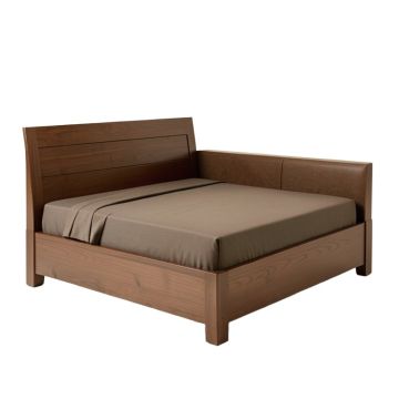 Uribe Standard Bed