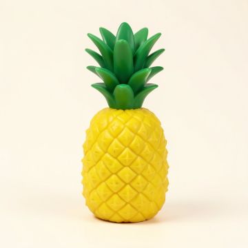Belvedere Pineapple Figurine (synthetic illustration; no displayed measurements)