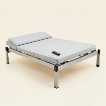 4 '' Massaging Zero Gravity Adjustable Bed With Wireless Remote (synthetic illustration; no displayed measurements)