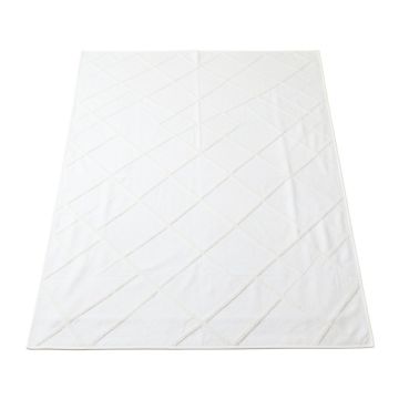 Bay Bend Rectangular Area Rug - White